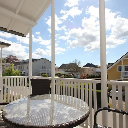 Apartment Balkon, gratis Nutzung vom AHOI Erlebnisbad und Sauna in Sellin - Villa Karola FeWo 12