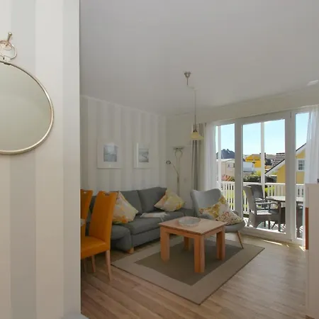 Balkon, gratis Nutzung vom AHOI Erlebnisbad und Sauna in Sellin - Villa Karola FeWo 12 Goehren (Ruegen)