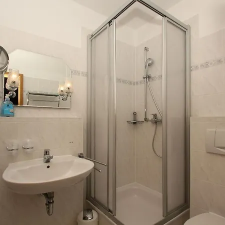 Balkon, gratis Nutzung vom AHOI Erlebnisbad und Sauna in Sellin - Villa Karola FeWo 12