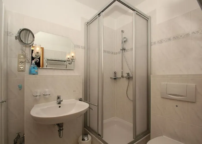 Karola 12 Mit Sauna- Und Schwimmbadnutzung Im Ahoi Sellin